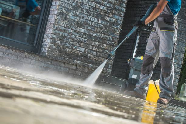Best Pool Deck Cleaning  in Gardendale, TX